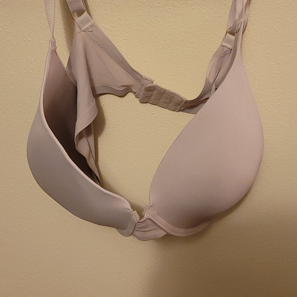 Bra - Picture 2 of 3